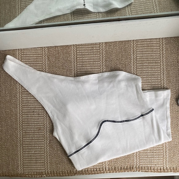 Reformation Ciara one shoulder knit top - Picture 4 of 6